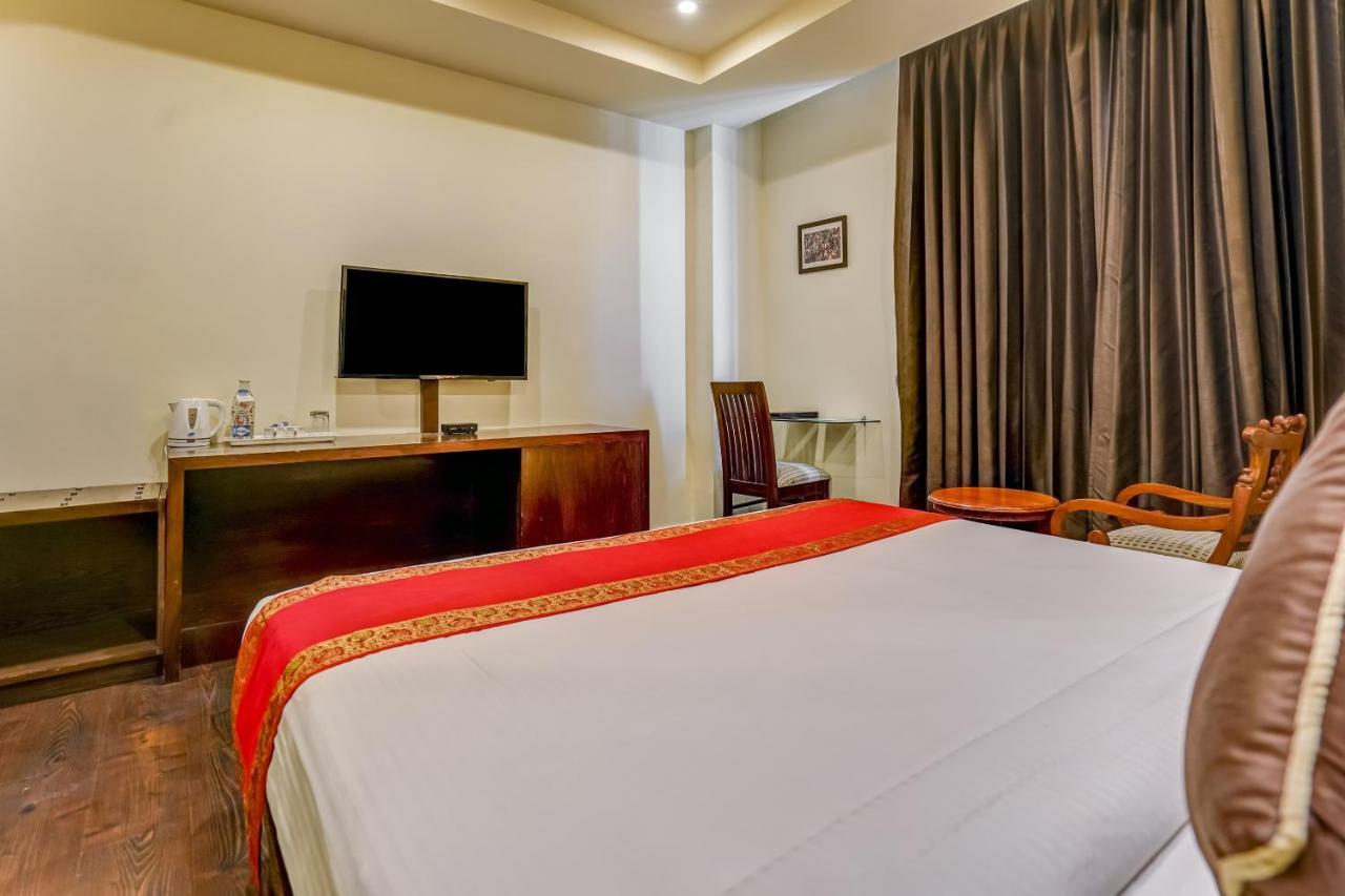 Townhouse 552Hotel Royal Court جالاندار المظهر الخارجي الصورة